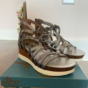 OTBT brand new sandals. Size 7 but fits like an 8